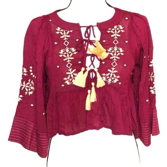 Haute Rouge Flutter Sleeve Lace Up Cropped Peasant Blouse NWT Size Medium - Picture 4 of 11